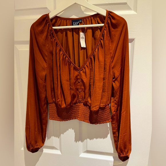 ❤️NWT Cropped Rust Blouse Size M❤️ - Picture 1 of 4